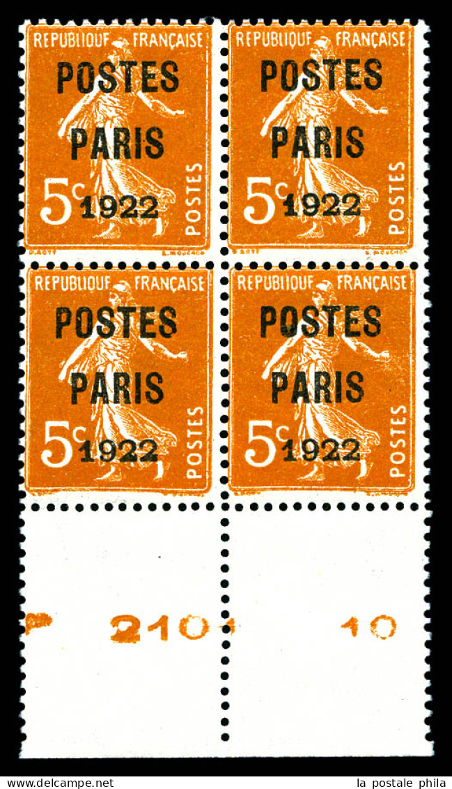 N°30, Semeuse 5c Orange Surchargé 'POSTE PARIS 1922', Bloc De Quatre Coin De Feuille, Fraîcheur Postale. SUP. R. (certif - 1893-1947