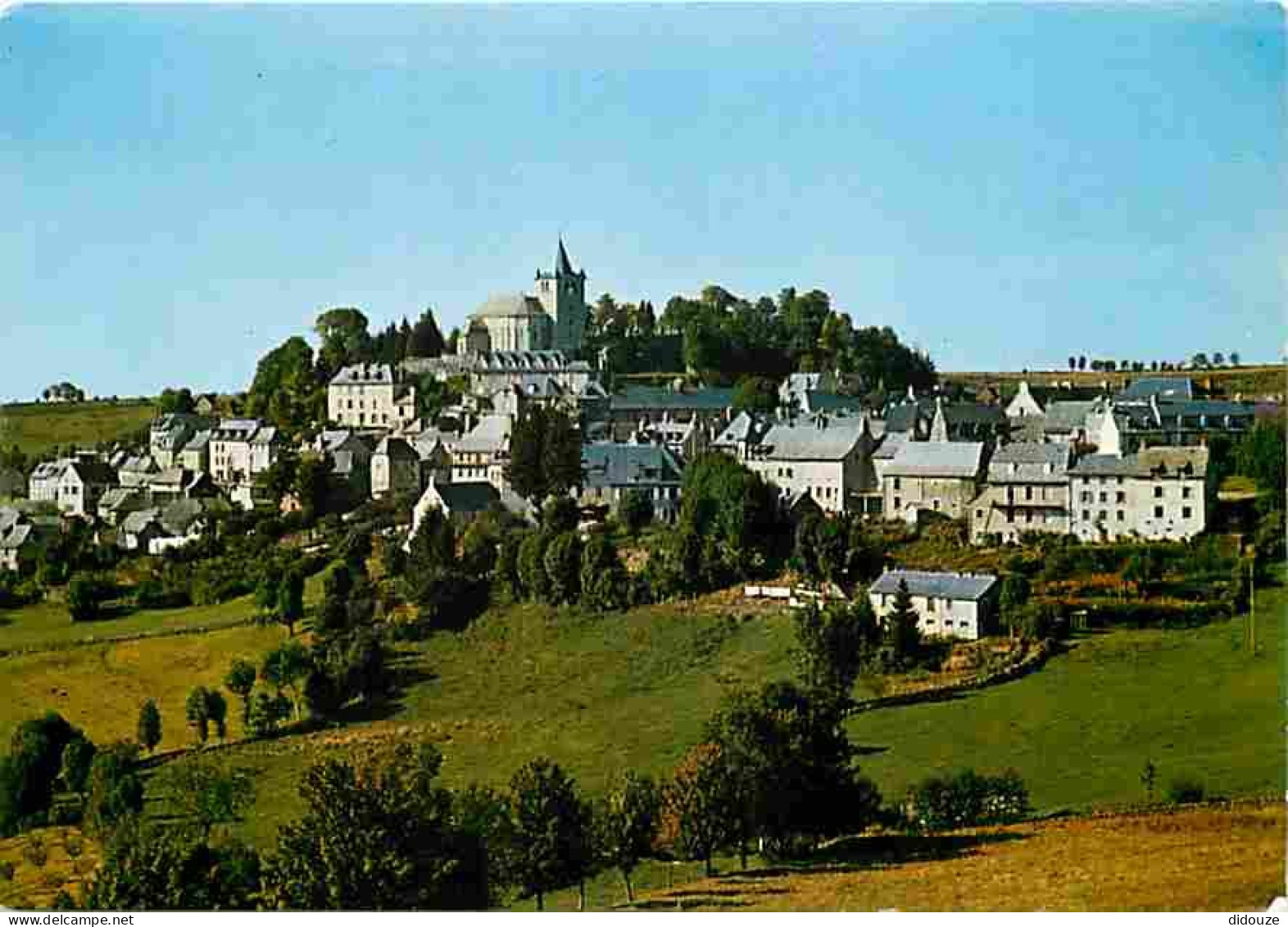 12 - Laguiole - Vue Générale - CPM - Voir Scans Recto-Verso - Laguiole