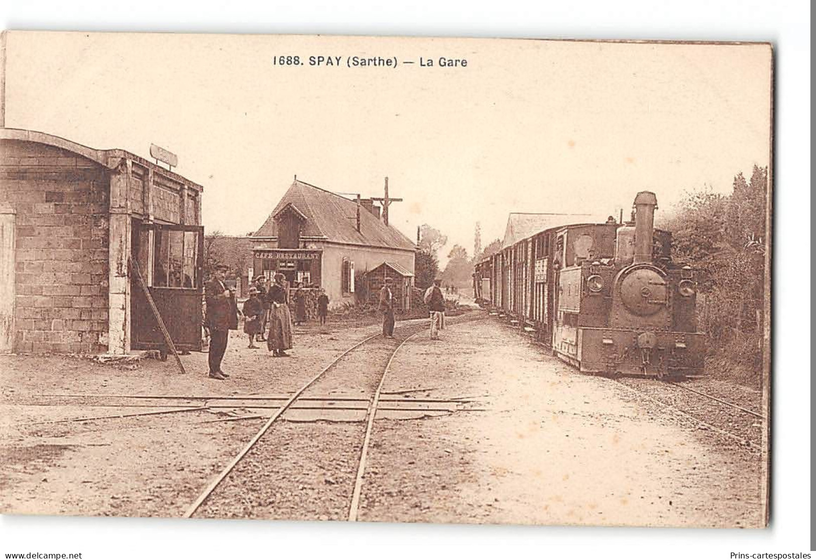 CPA 72 Spay La Gare Et Le Train Tramway - Autres & Non Classés