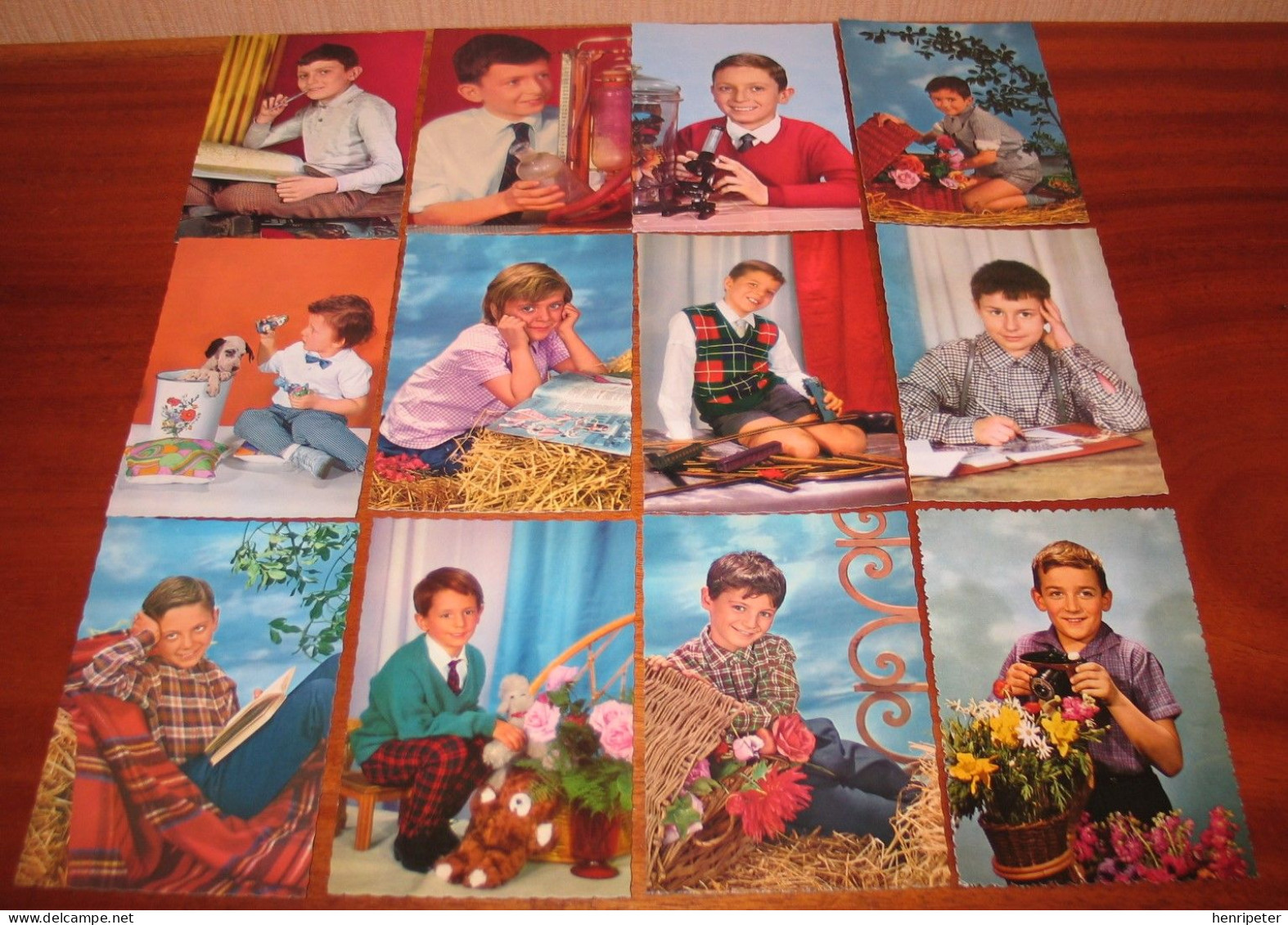 Lot De 12 Cartes Postales Neuves Et Différentes Des Années 1960 - Portraits De Garçons - Portraits