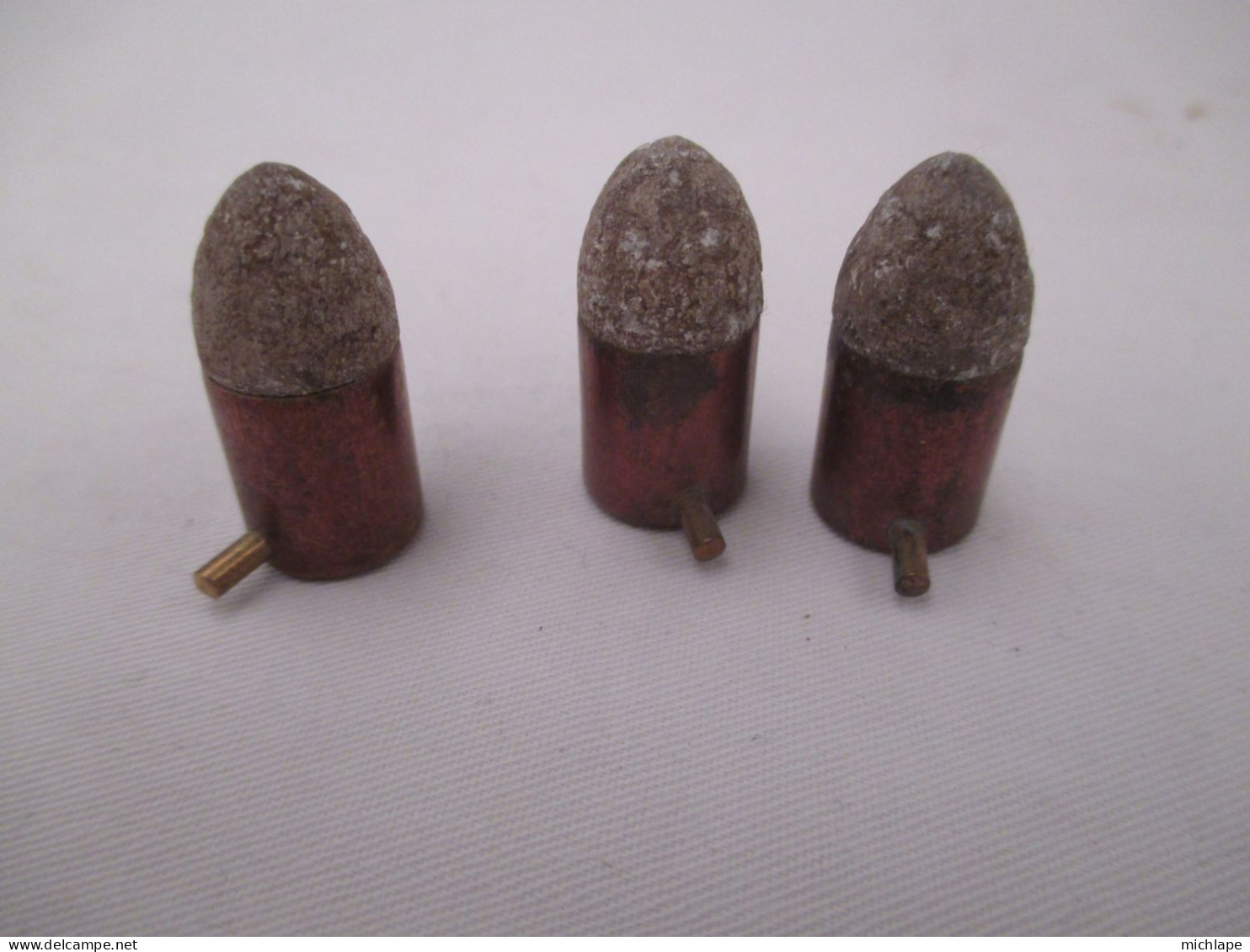 3     Balles    De 12 Mm A Broche - Armes Neutralisées