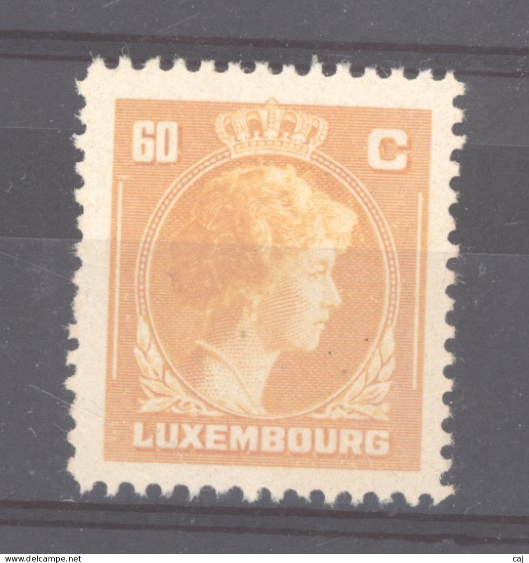 Luxembourg  :  Mi  355  ** - 1926-39 Charlotte De Profil à Droite