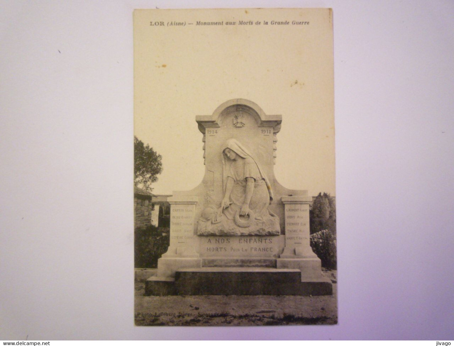 2024 - 1237  LOR  (Aisne)  :  Monument Aux Morts De La Grande Guerre  XXX - Other & Unclassified