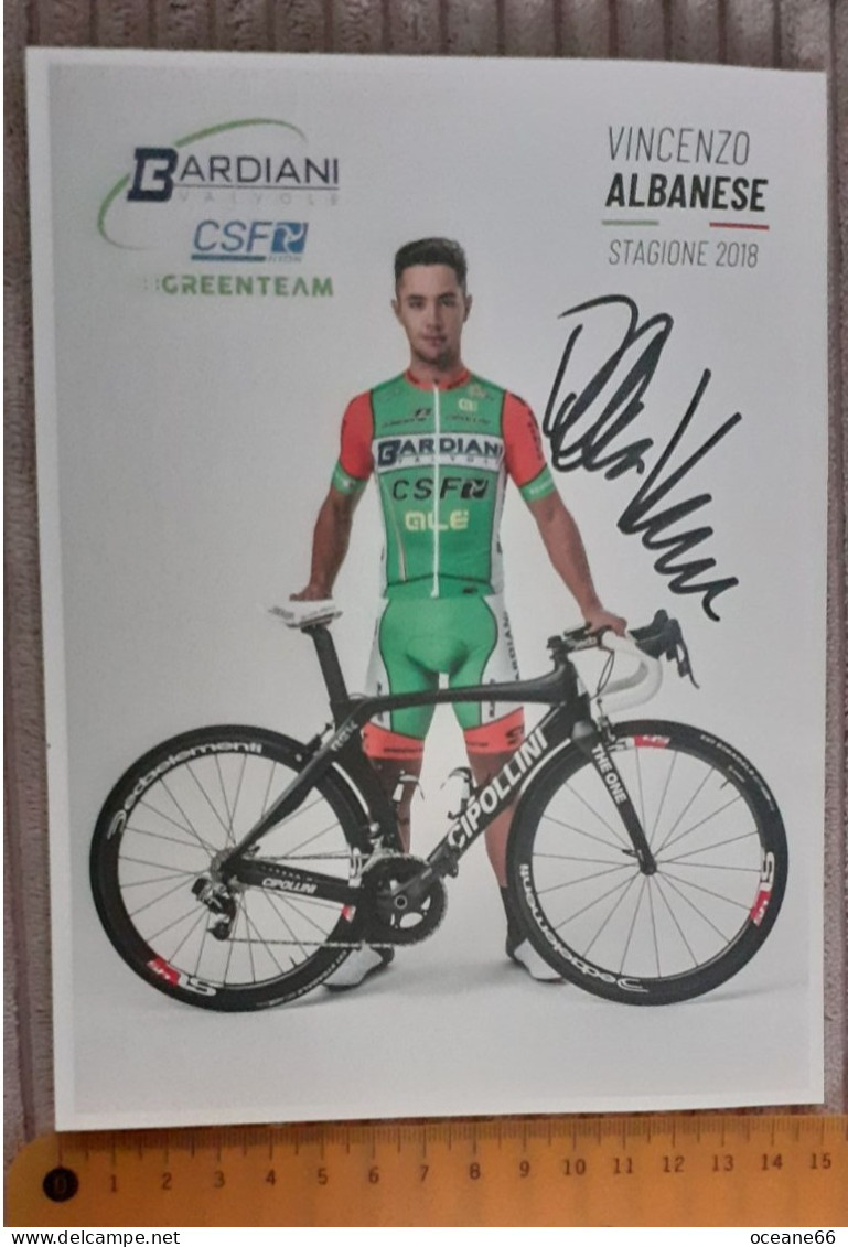 Autographe Vincenzo Albanese Bardiani CSF 2018 Format 15 X 20 Cm - Cyclisme