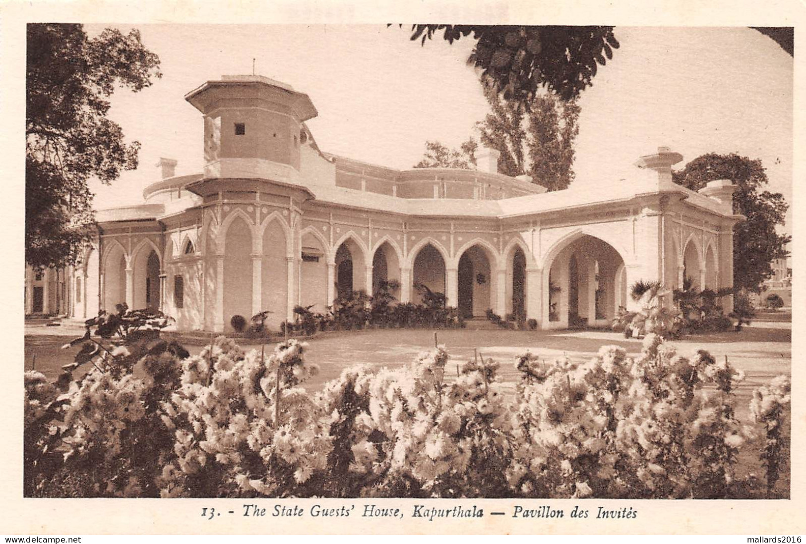 KAPURTHALA, PUNJAB, INDIA - THE STATE GUEST'S HOUSE ~ A VINTAGE CARD #240329 - Inde