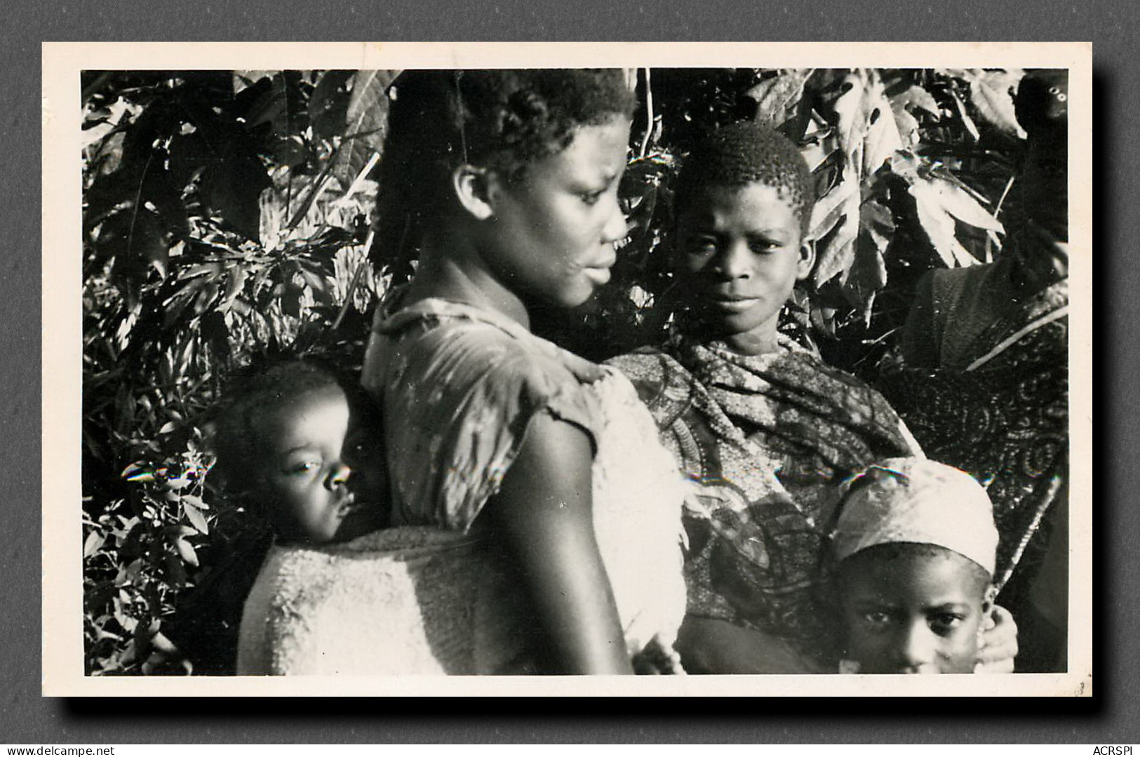 CAMEROUN - YOKO Une Sympathique Famille BABOUTE  (scan Recto-verso) PFRCR00033P - Cameroun