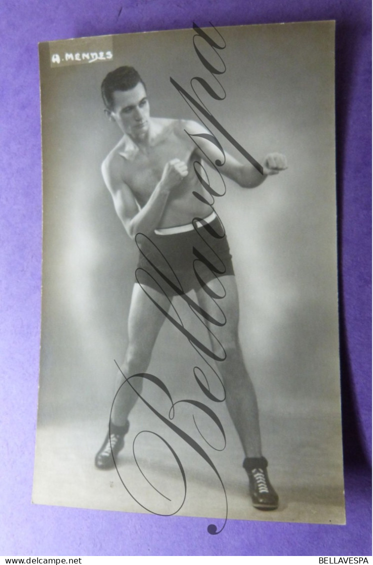 Boksen Bokser   Boxeur Boxing Boxer  " A.MENDES   "   Fotokaart Photo HALLEUX - Boxe