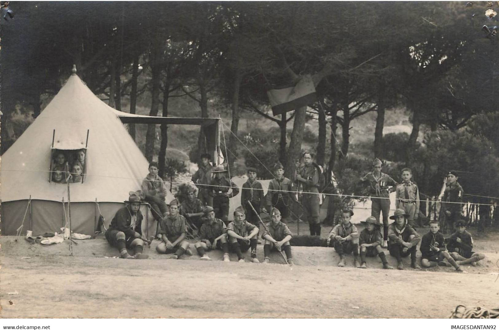 SCOUTISME #FG55202 GROUPE DE SCOUTS CAMP CARTE PHOTO A LOCALISER - Scoutismo