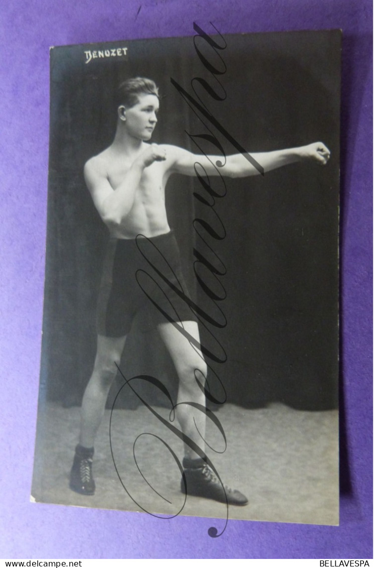 Boksen Bokser   Boxeur Boxing Boxer  " DENOZET   "   Fotokaart Photo HALLEUX - Boxe