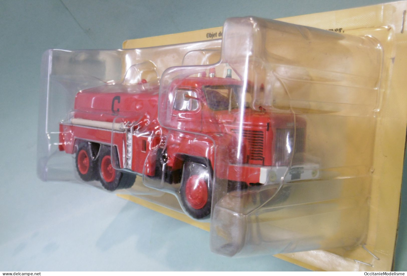 Hachette / Ixo - Camion BERLIET GBC GAZELLE Aéroport Toulouse Pompiers Neuf NBO 1/43 - Autres & Non Classés