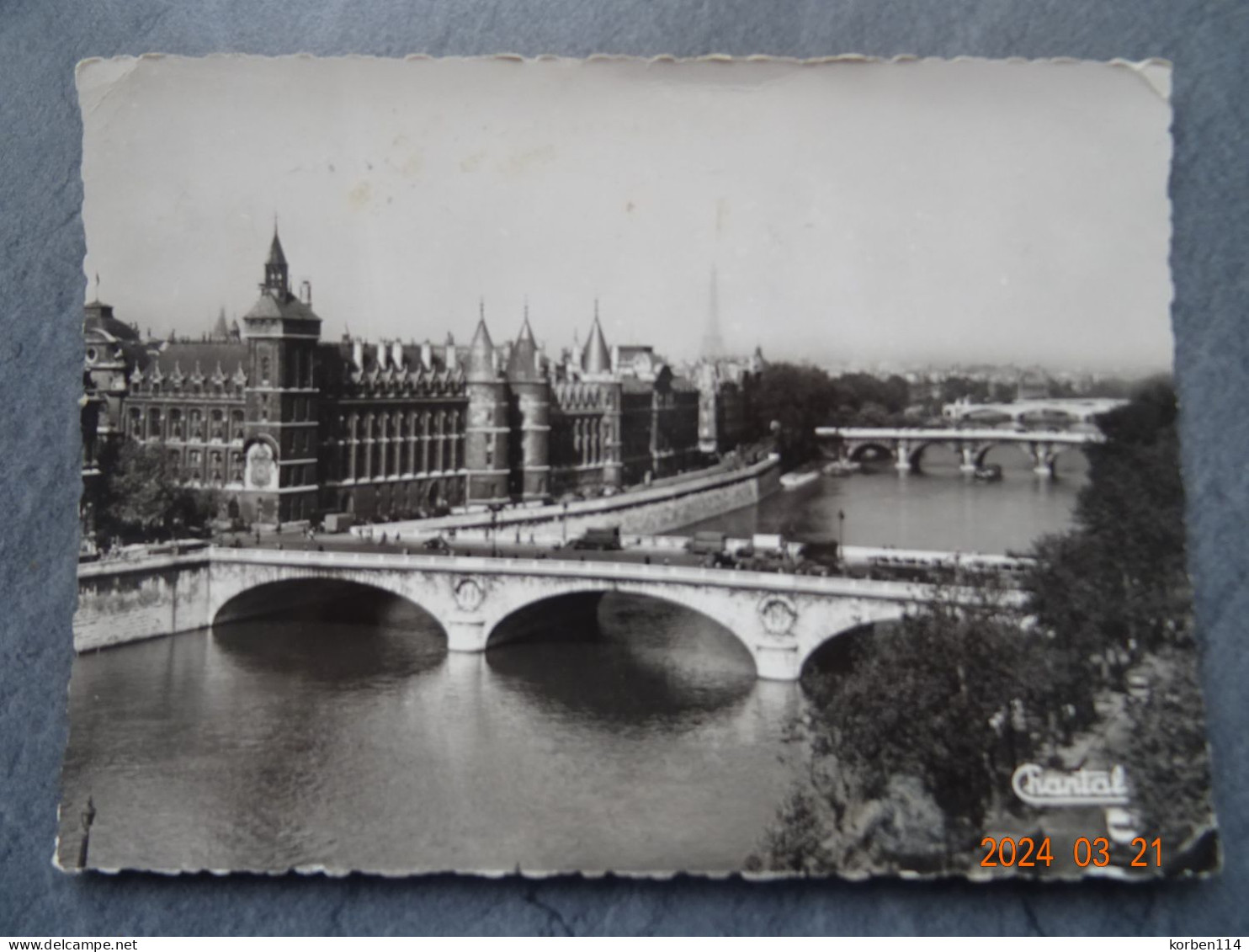 LA CONCIERGERIE  ET LA SEINE - La Seine Et Ses Bords