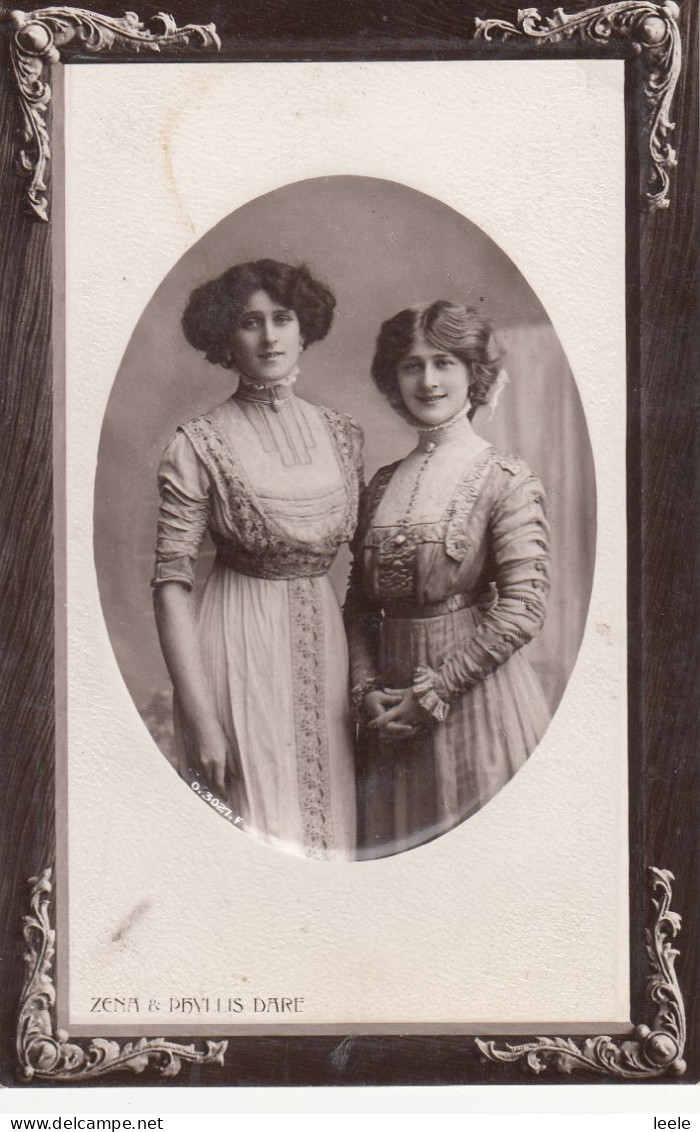 CO17. Vintage Rotary Postcard. Zena And Phyllis Dare. Actresses - Theater