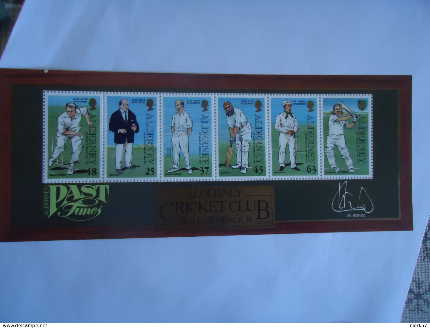 ALDERNSEY MNH  SHEET  CRICKET SPORTS - Cricket