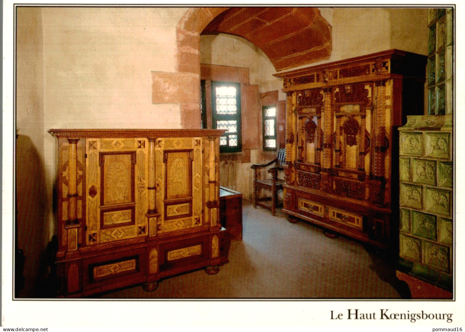 CPM Le Haut Koenigsbourg Château Première Chambre Des Chevaliers - Castles