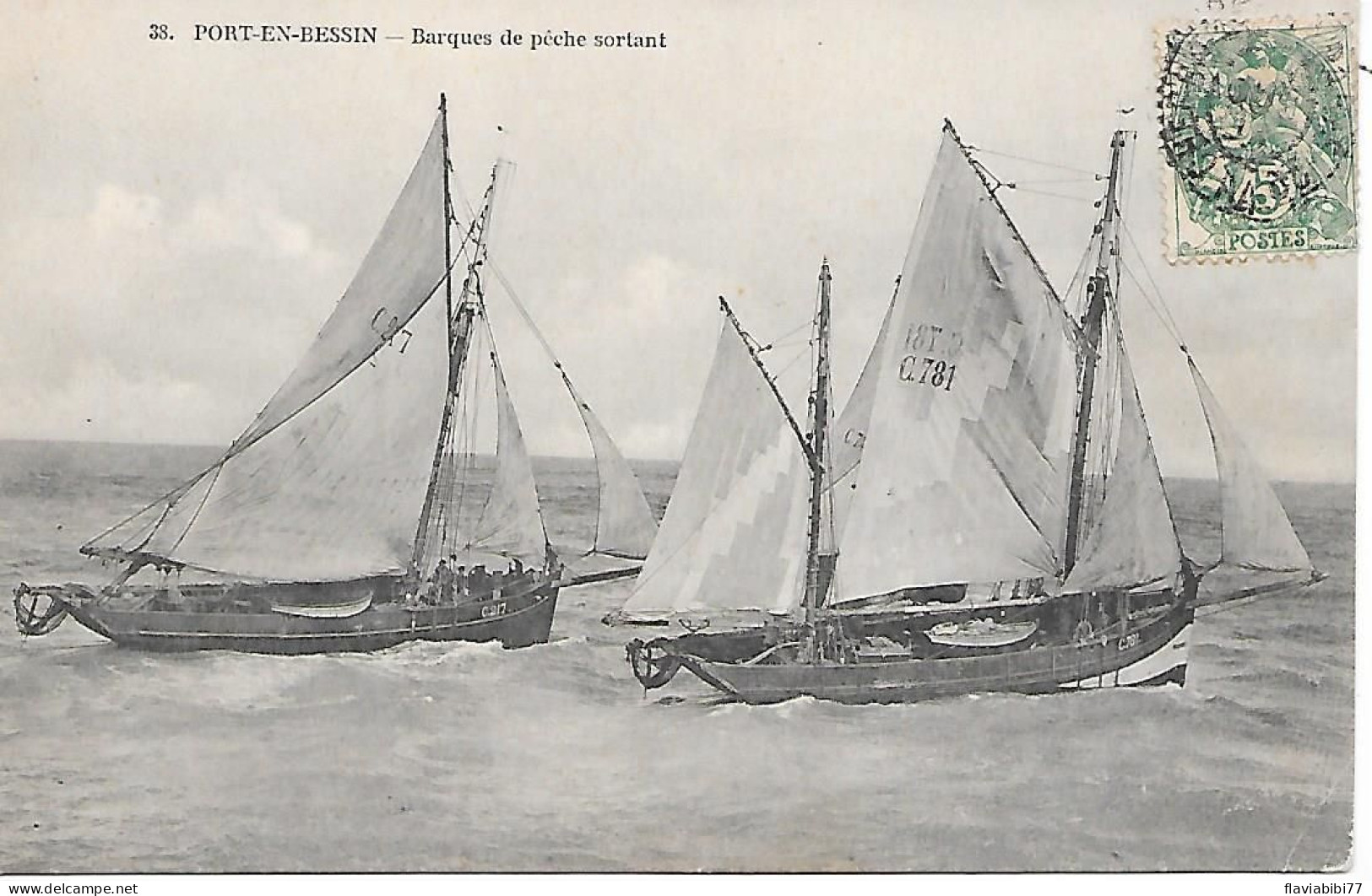 PORT EN BESSIN - ( 14 )-  Barques De Pêche - Port-en-Bessin-Huppain