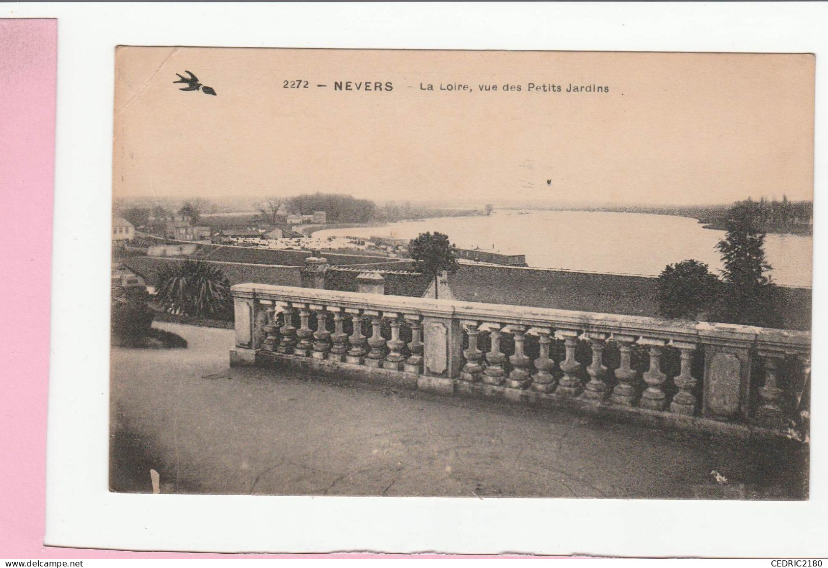 NEVERS LA LOIRE VUE DES PETITS JARDINS - Nevers