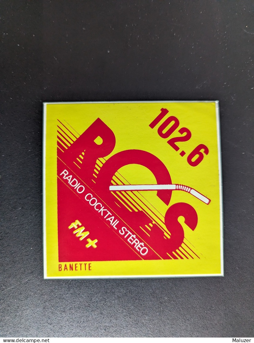 AUTOCOLLANT RCS - RADIO COCKTAIL STEREO - CRÉÉE EN 1983 A FLONVILLE - 28 EURE-ET-LOIR - Stickers