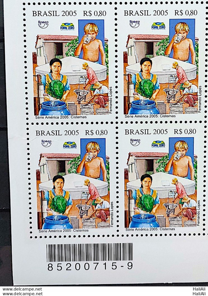 C 2621 Brazil Stamp Fights Poverty Hunger Zero Water 2005 Block Of 4 Bar Code - Neufs