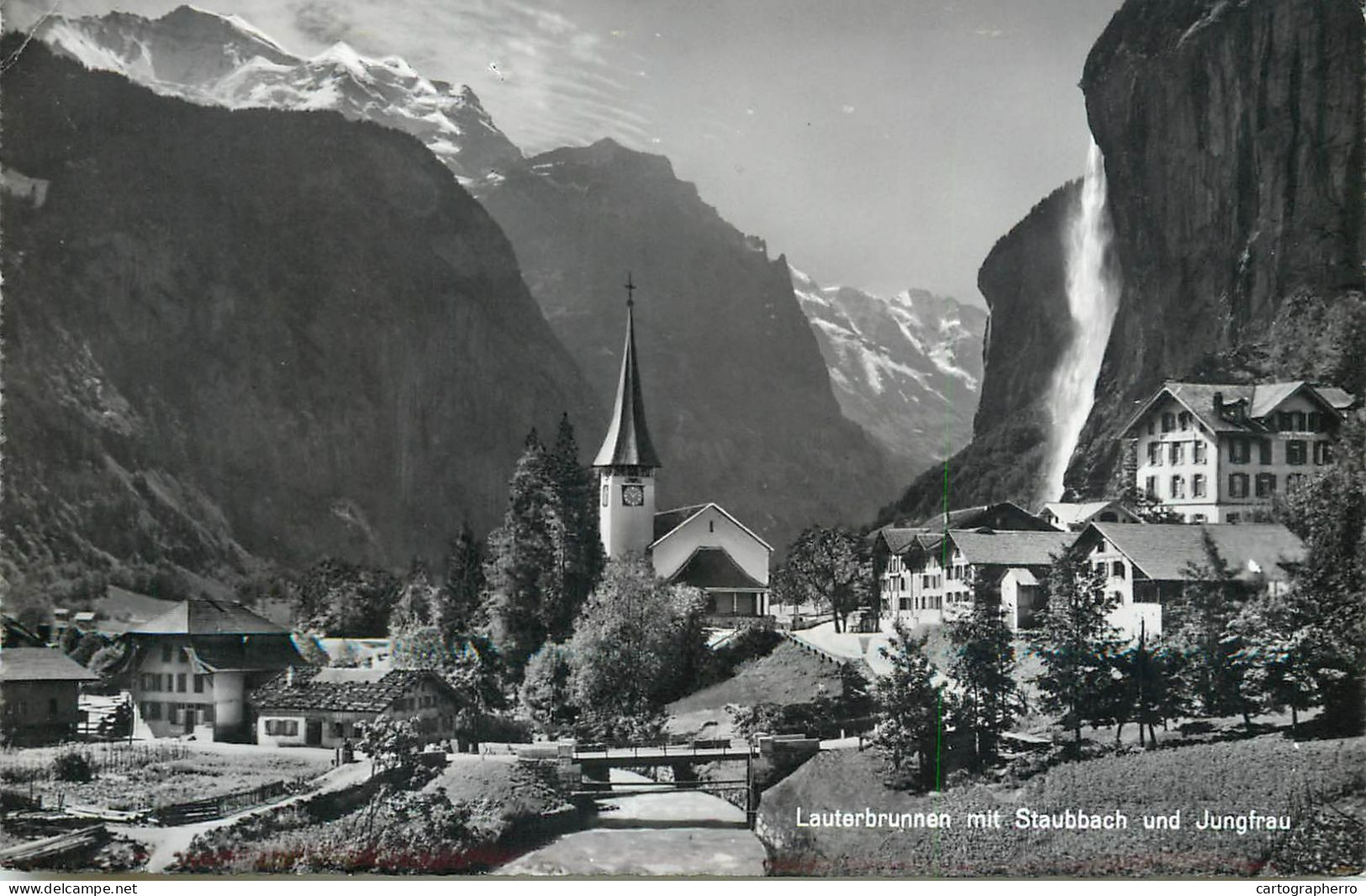 Switzerland Lauterbrunnen Mit Staubbach Und Jungfrau - Lauterbrunnen