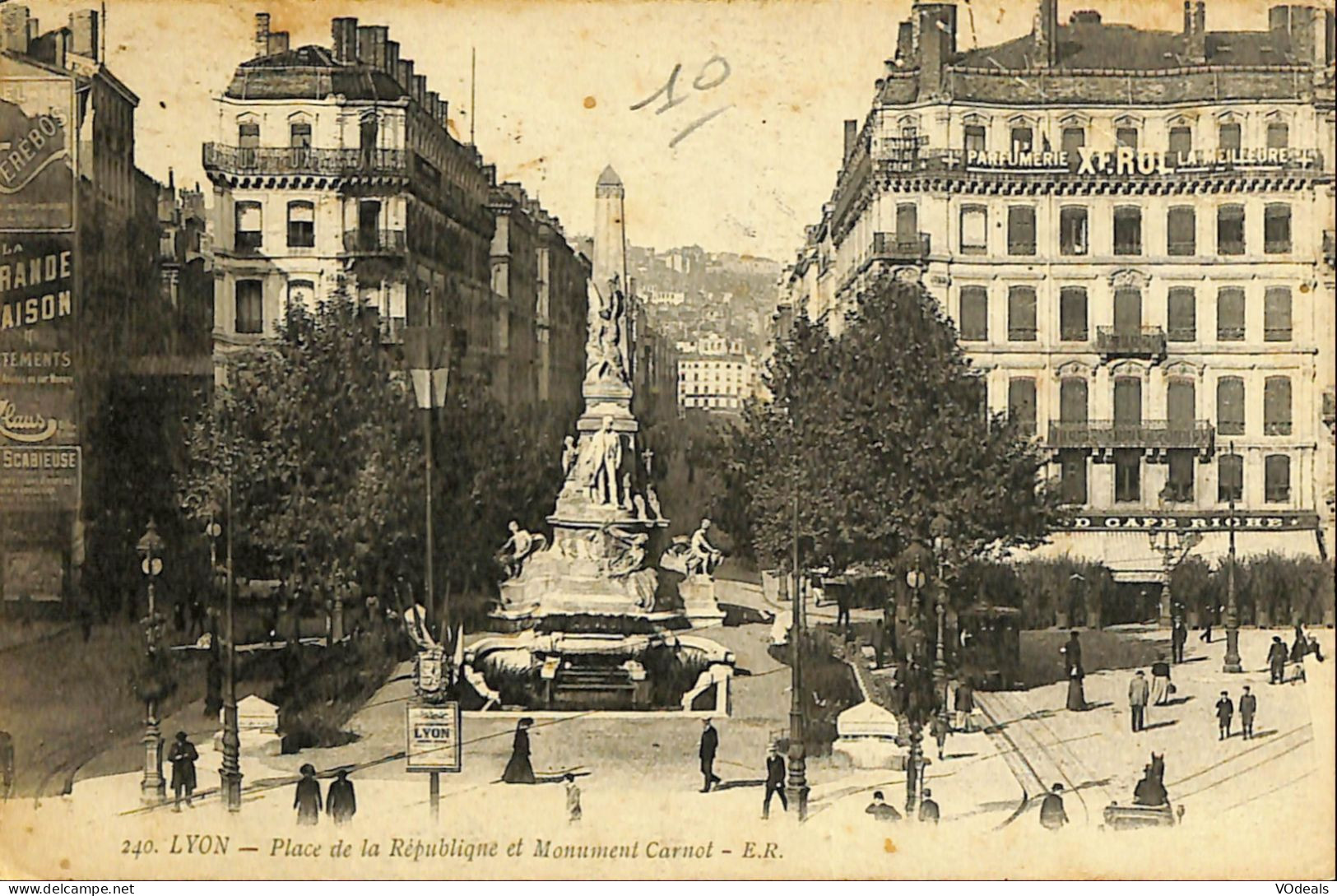 France (69) Rhône - Lyon - Place De La République Et Monument Carnot - Andere & Zonder Classificatie