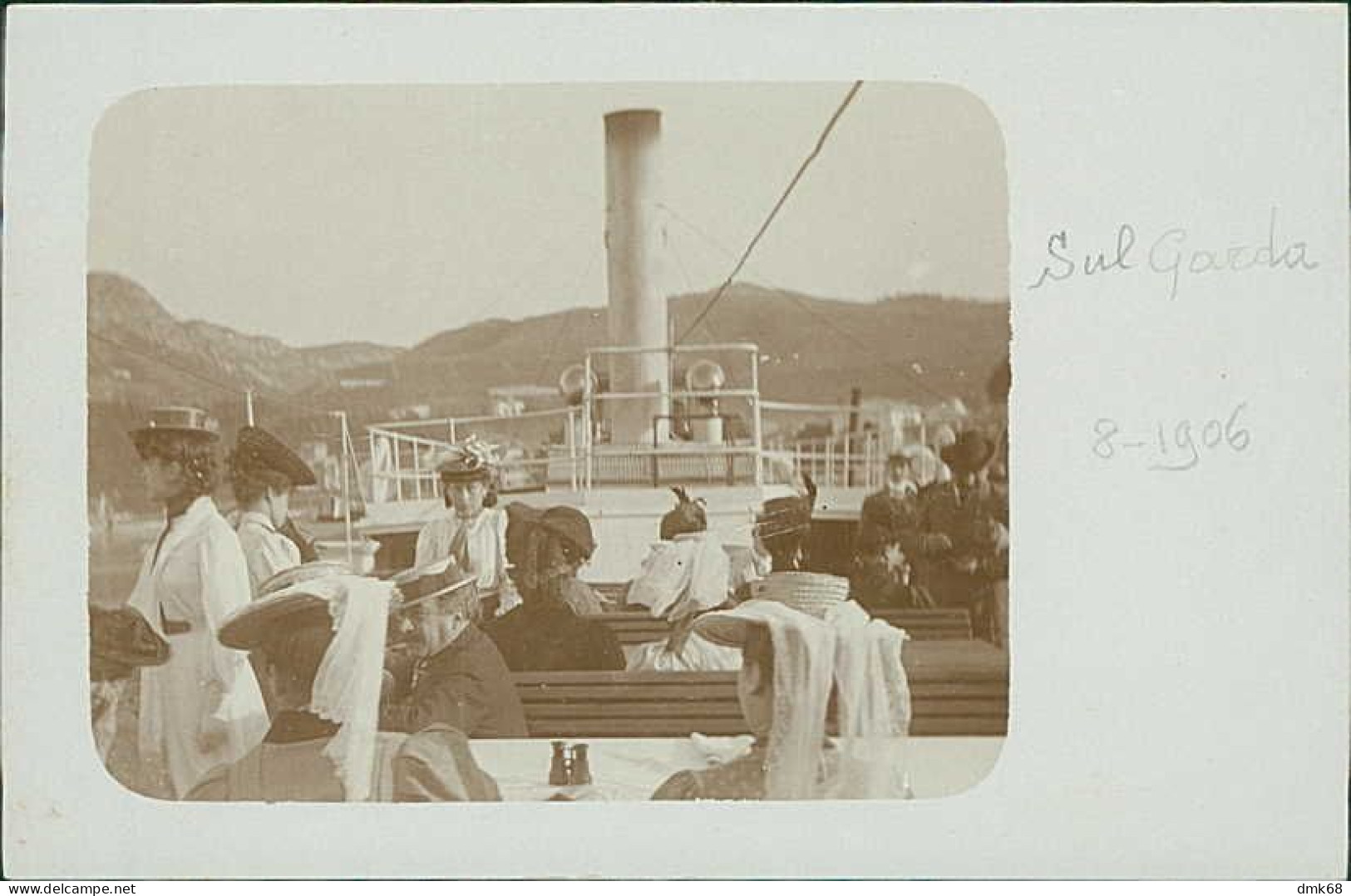 LAGO DI GARDA -  VAPORETTO / NAVIGAZIONE / PASSEGGERI - CARTOLINA FOTOGRAFICA - AGOSTO 1906 (20540) - Trento