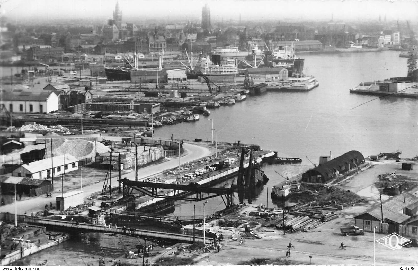 Dunkerque * Vue Générale De La Ville Prise Du Phare * Le Port - Dunkerque