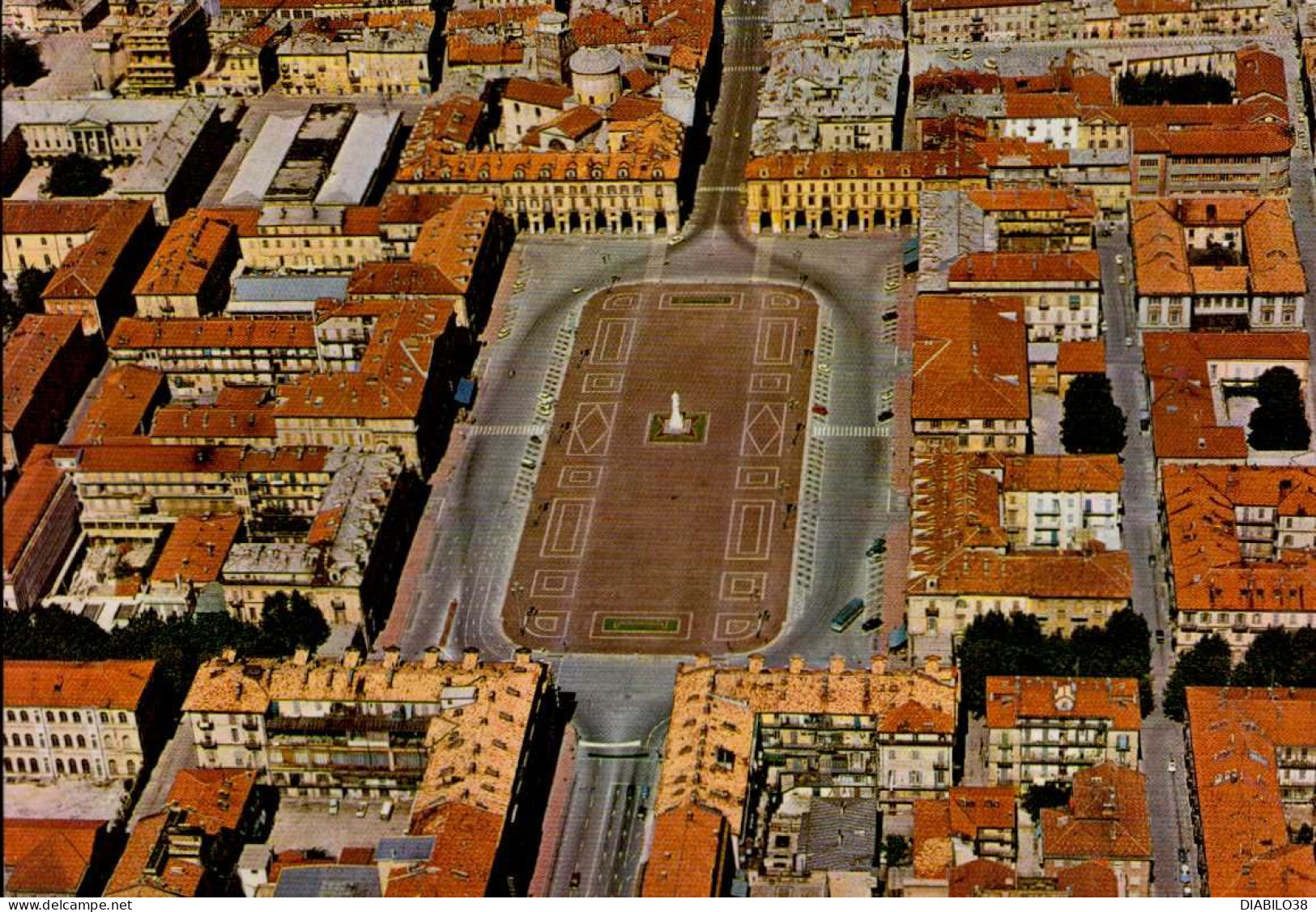 CUNEO   ( ITALIE )   PIAZZA  DUCCIO GALIMBERTI - Cuneo