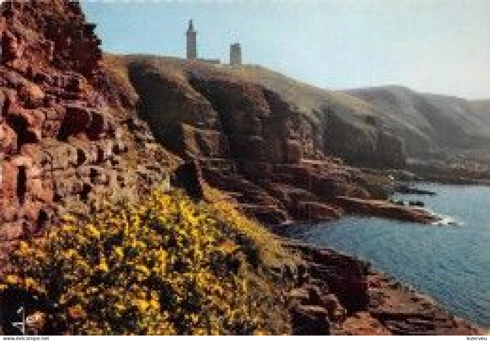 CPM 22 LE CAP FREHEL LE PHARE ET LA COTE SAUVAGE - Cap Frehel