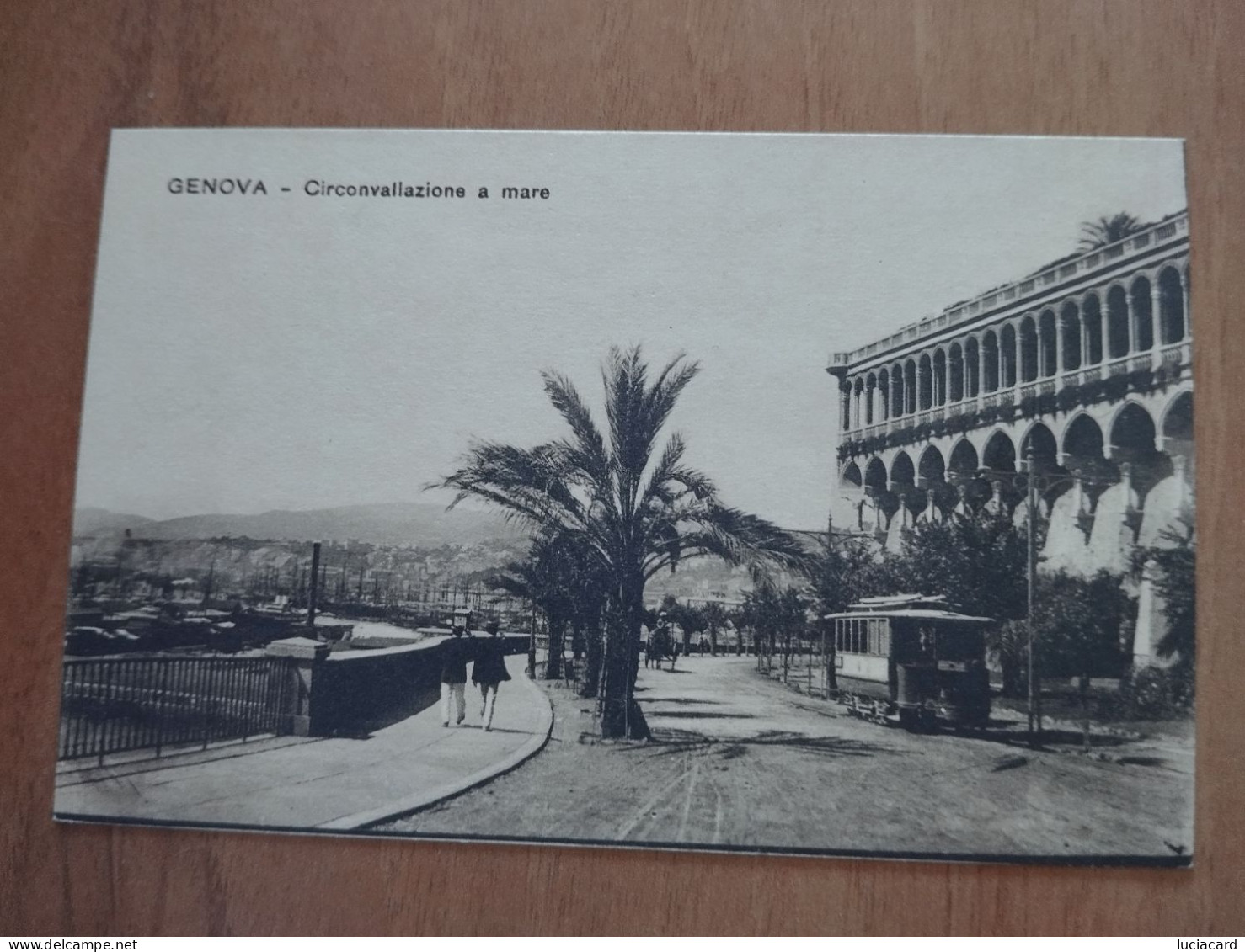 GENOVA -CIRCONVALLAZIONE A MARE CON TRAM - Genova (Genoa)