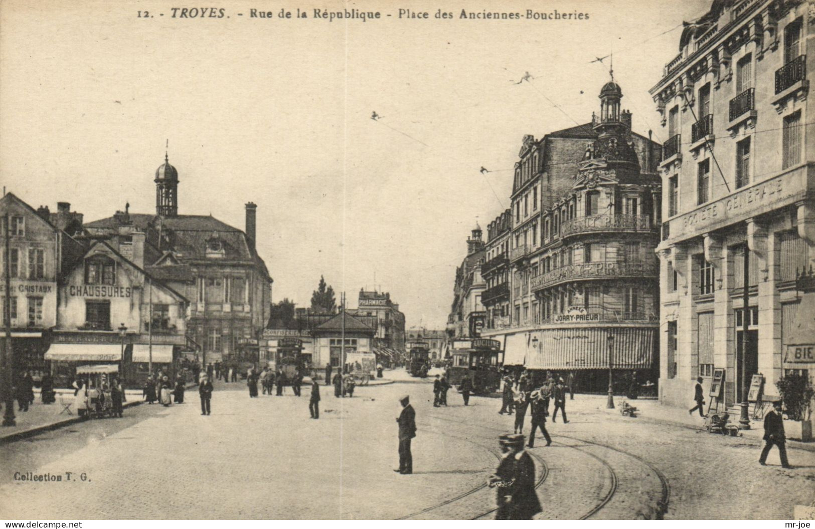 Troyes - Rue De La République - Place Des Anciennes Boucheries "animés" - Troyes