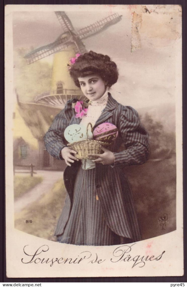 CPA " Jeune Femme Devant Un Moulin, Panier D'oeufs " Souvenir De Pâques - Femmes