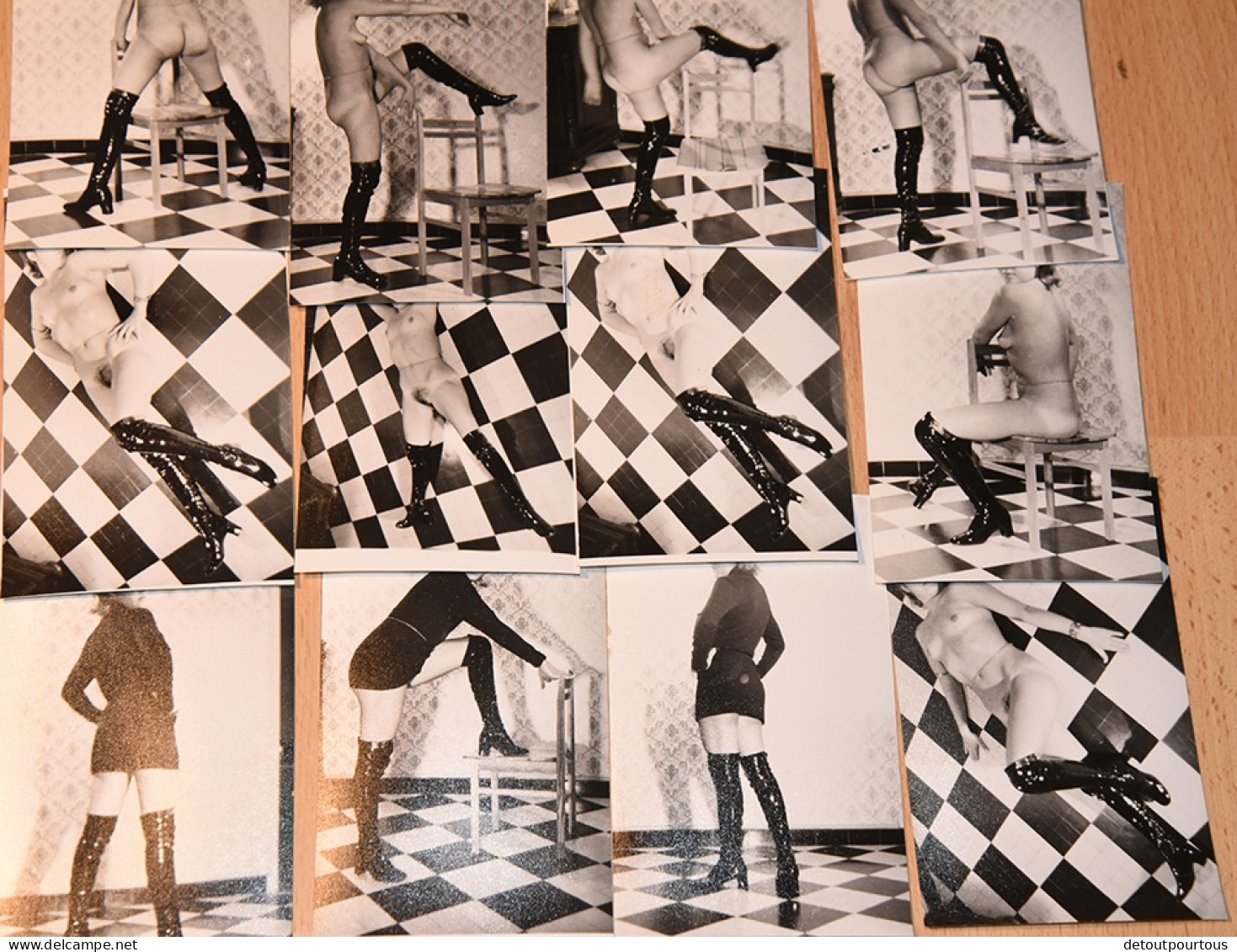 Photo Amateur Vintage Lot De 12 Photographies Originale érotisme Nu Charme Féminin Femmes Nues Nude Women 1970/80 - Non Classés