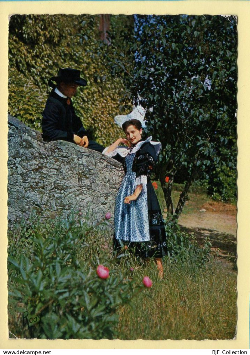 Folklore : Jeune Couple De Pont-Aven / En Bretagne / CPSM - Costumes