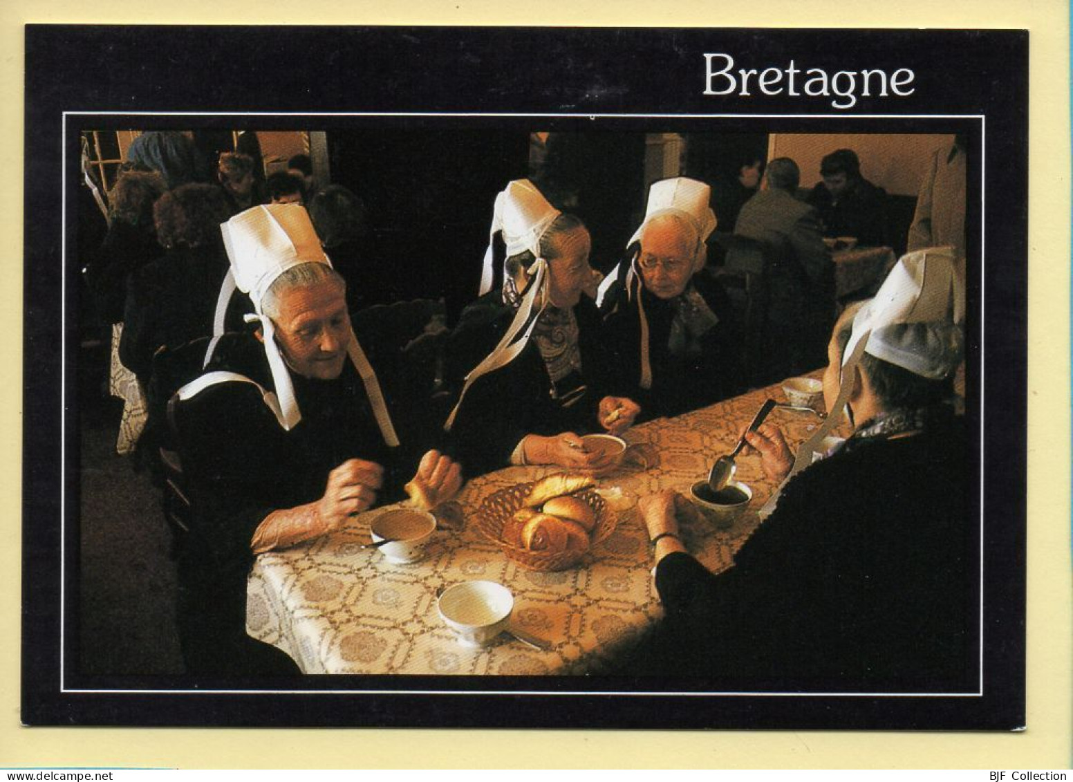 Folklore : Café Après Messe (Plougastel-Daoulas / Reflets De Bretagne - Costumes