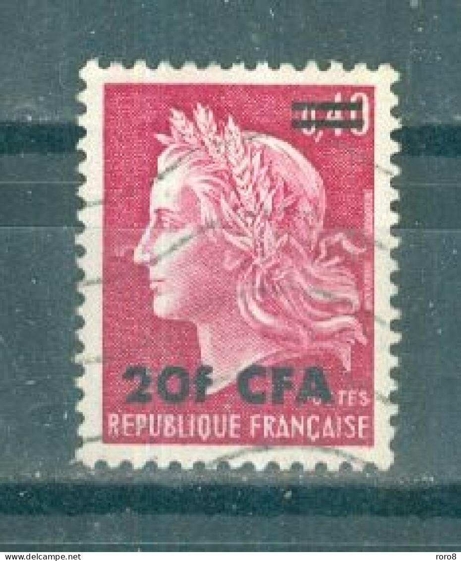 REUNION - N°385 Oblitéré - Marianne De Cheffer. . - Used Stamps