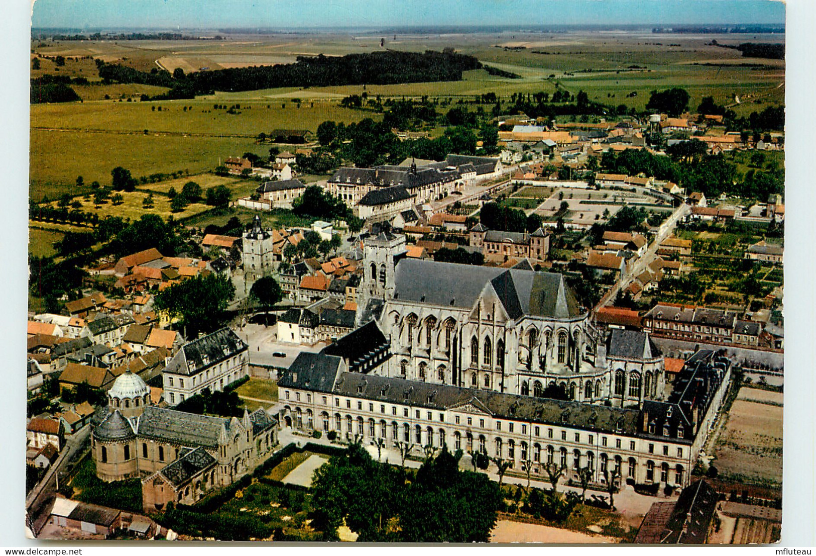 80* ST RIQUIER    (CPM 10x15 Cm)                                      MA51-0867 - Saint Riquier