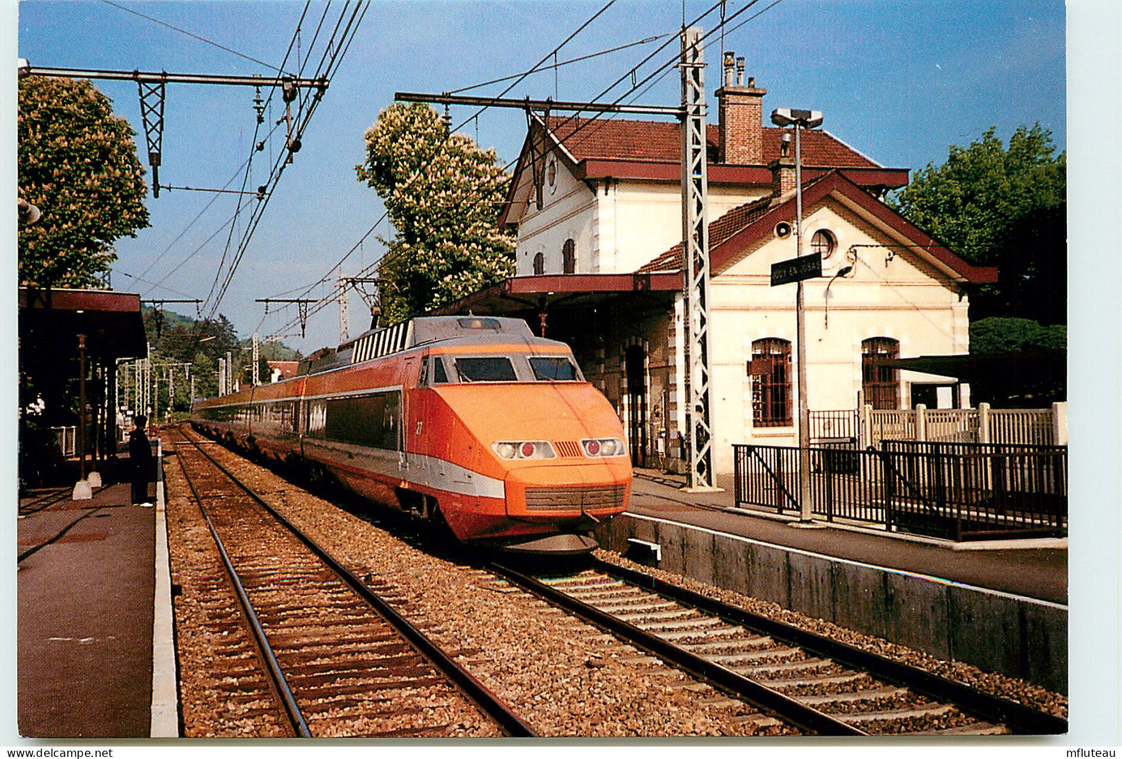 78* JOUY EN JOSAS  (CPM 10x15 Cm)  TGV                                     MA51-0714 - Jouy En Josas