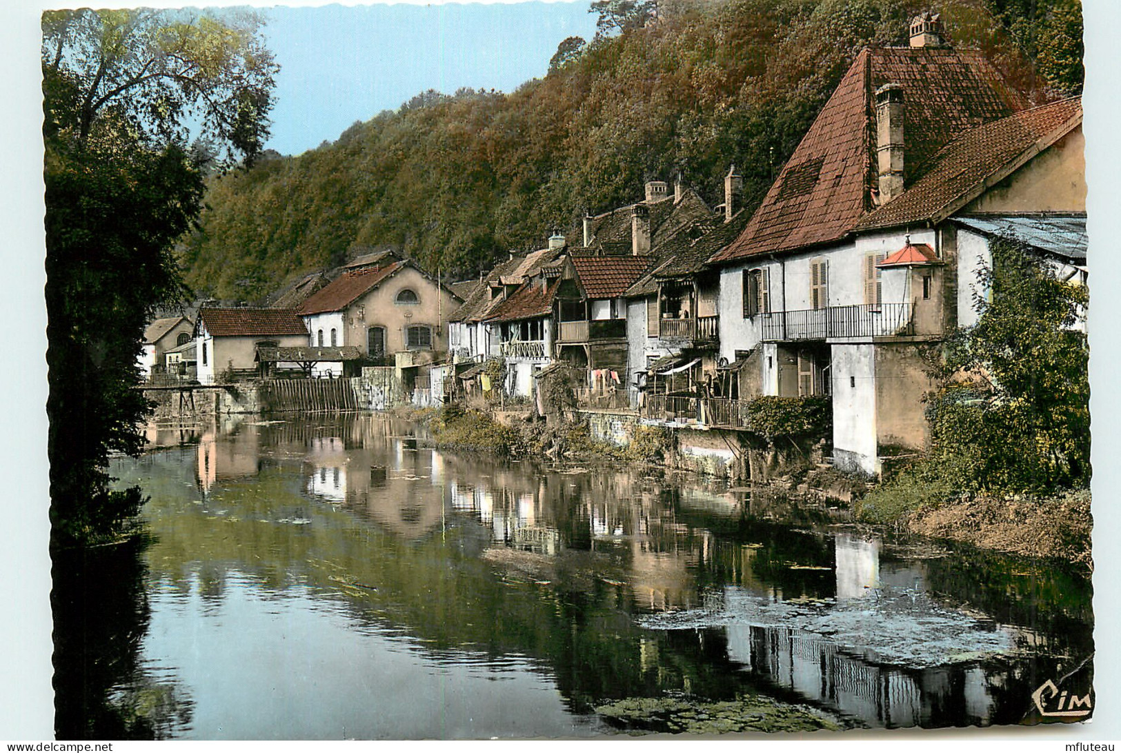 25* ISLE SUR LE DOUBS   CPSM (10x15cm)                                    MA52-1058 - Isle Sur Le Doubs