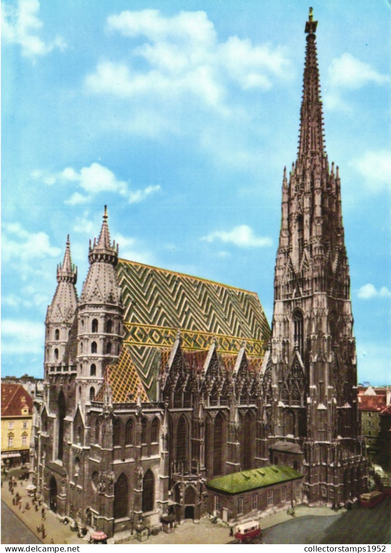 VIENNA, CATHEDRAL, ARCHITECTURE, BUS, AUSTRIA, POSTCARD - Iglesias