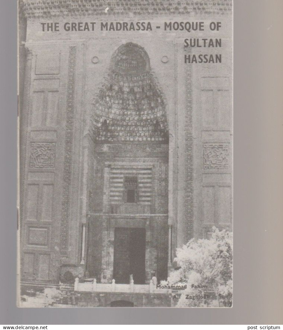 Livre - The Great Madrassa -mosque Of Sultan Hassan - Afrique