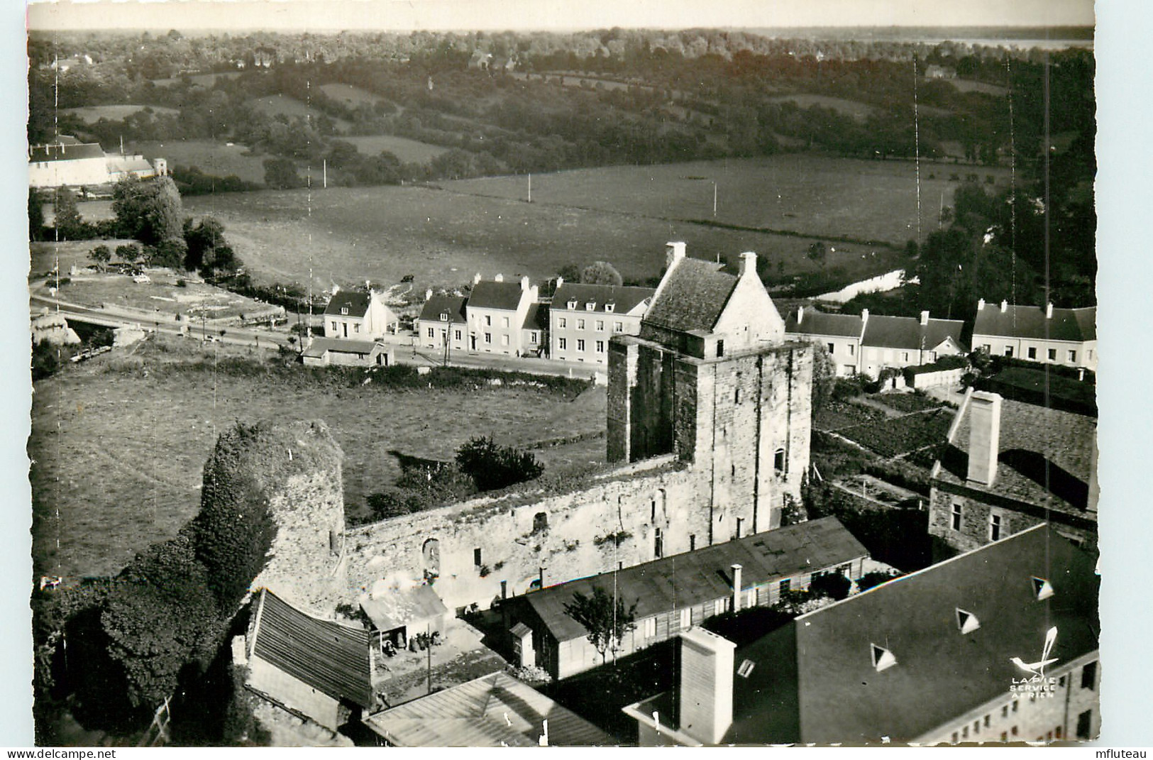 50* ST SAUVEUR LE VICOMTE   (CPSM10x15cm)                                           MA58-0590 - Saint Sauveur Le Vicomte