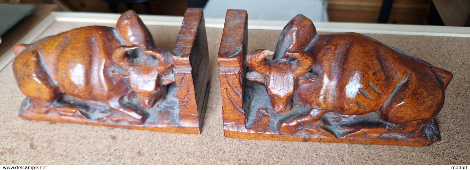 Paire De Serre-livres En Bois Sculpté à Motif De Zébu - Arte Popular