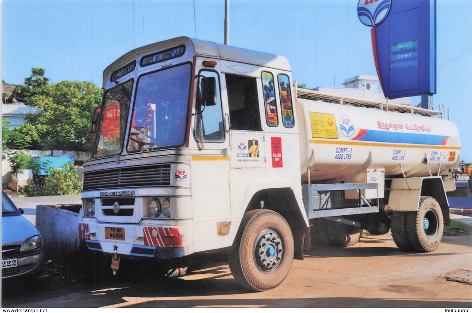 CAMION CITERNE ASHOK LEYLAND INDE DU SUD ENTRE PONDICHERY ET DARASURAM  PHOTO 17 X 11 CM R5 - Automobiles