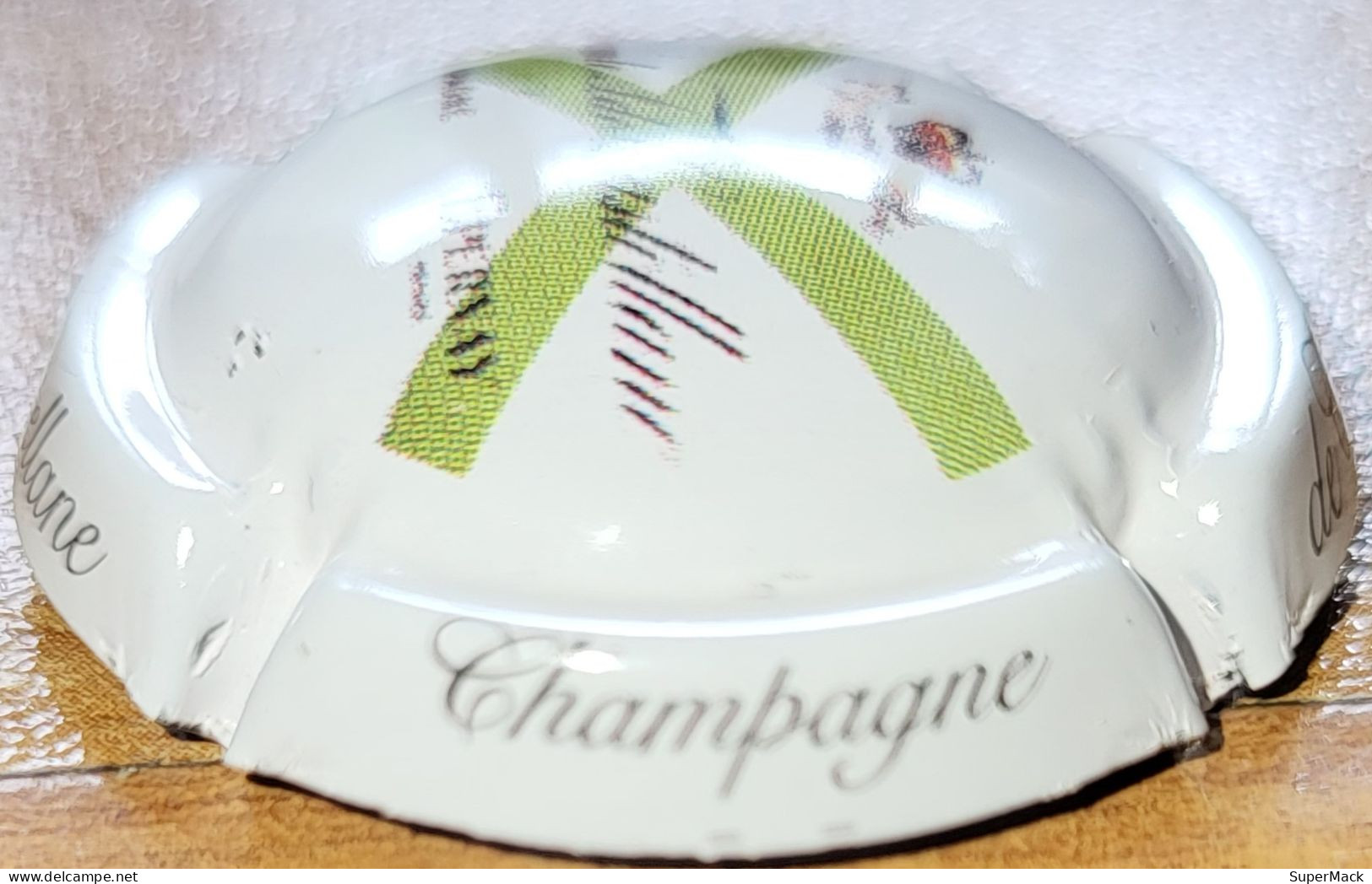 Capsule Champagne DE CASTELLANE Blanc &  Vert Nr 090b - De Castellane