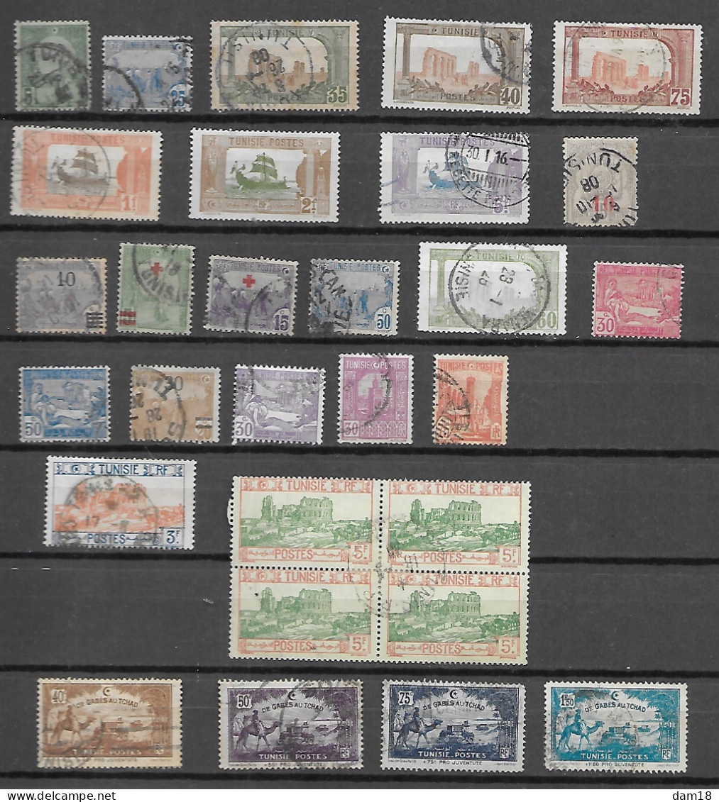 TUNISIE ENTRE N° 31 Et 151 Dont N° 143 BLOC DE 4 OBLITERATION CENTRALE VOIR PHOTO - Used Stamps