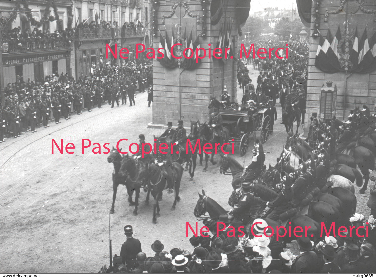 21 - DIJON - Mr LOUBET - Président De La République Entrant Dans La Ville Le 21 Mai 1899 - Plaque De Verre  - Plaques De Verre
