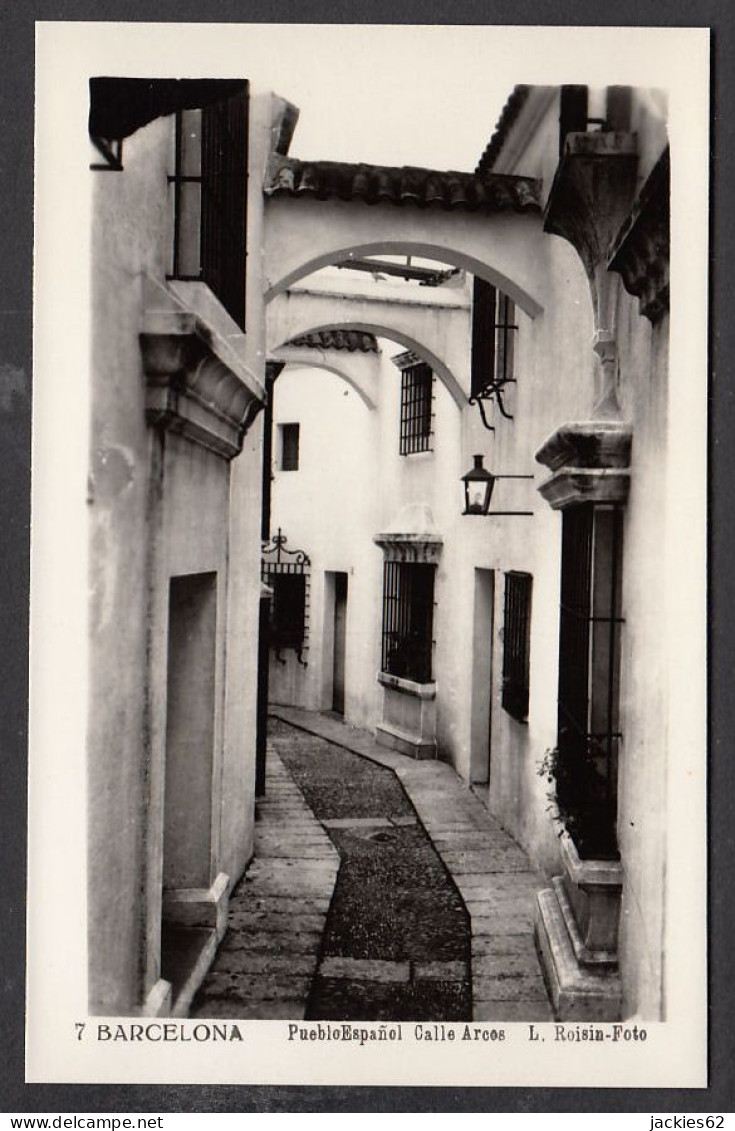 062352/ BARCELONA, Pueblo Español, Calle Arcos, L. Roisin-Foto - Barcelona