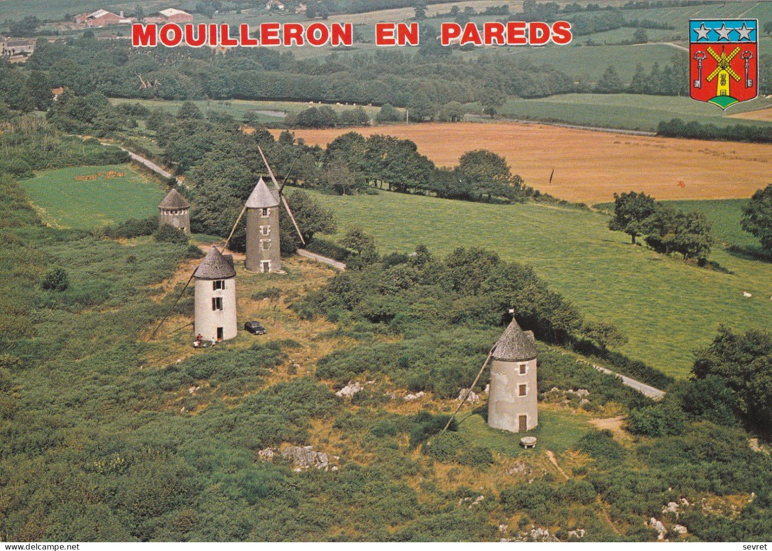 MOUILLERON-en-PAREDS. -  Colline Des Moulins Dont L'un Est Tranformé En Oratoire - Mouilleron En Pareds