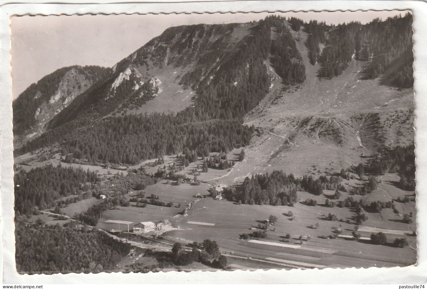 CPSM :  14 X 9  -  THOLLON   -  Gare  Du  Téléférique  Des  Mémises  -  Vue  Aérienne - Thollon