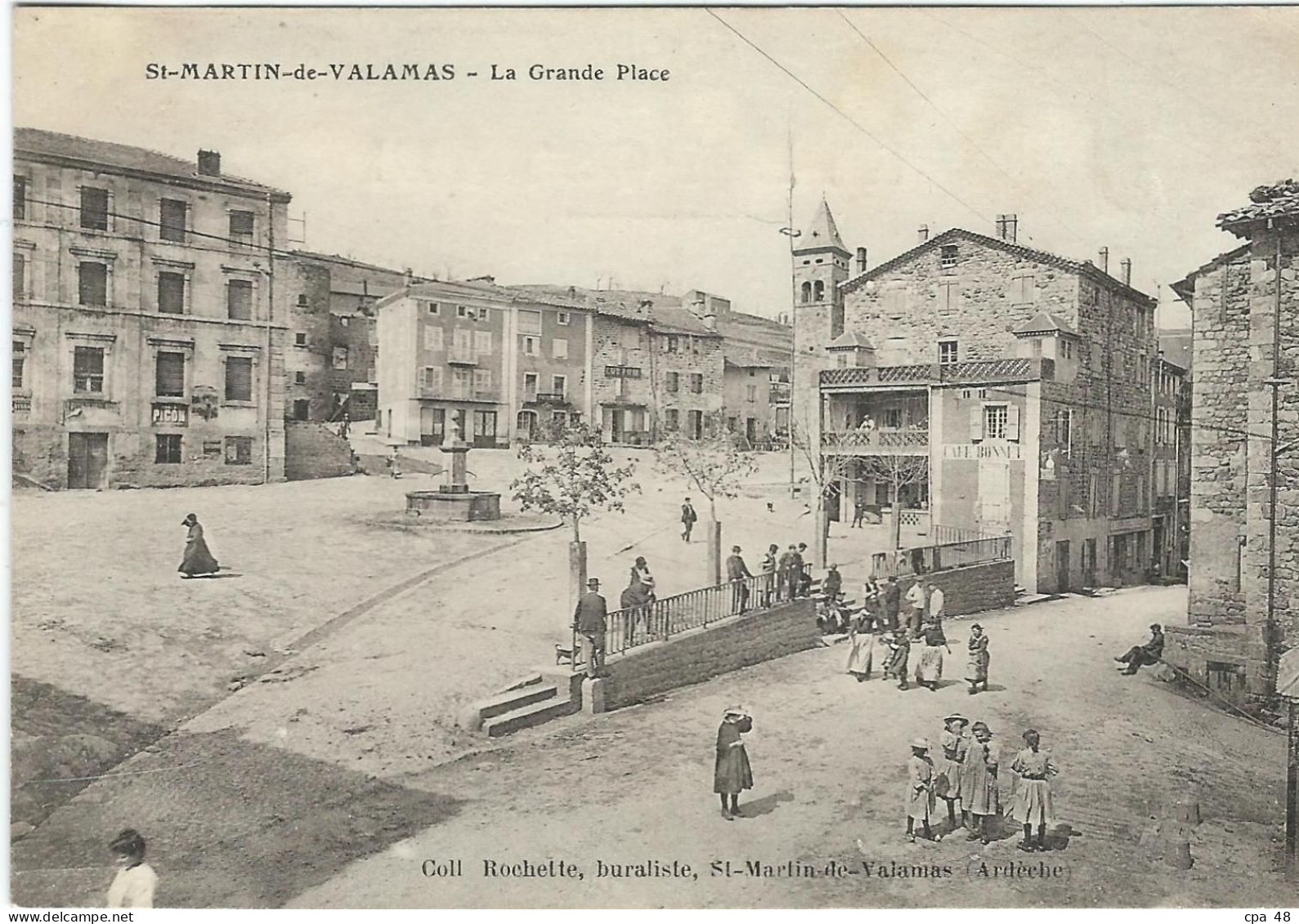 ARDECHE, St Martin De Valamas, La Grande Place, Animée - Saint Martin De Valamas